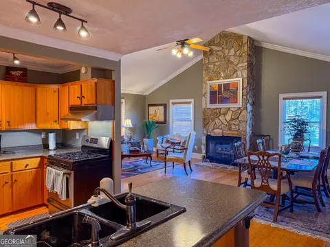 Kitchen - 1003 Ga Highway 27 E, Americus, GA 31709 photo 2 of 3