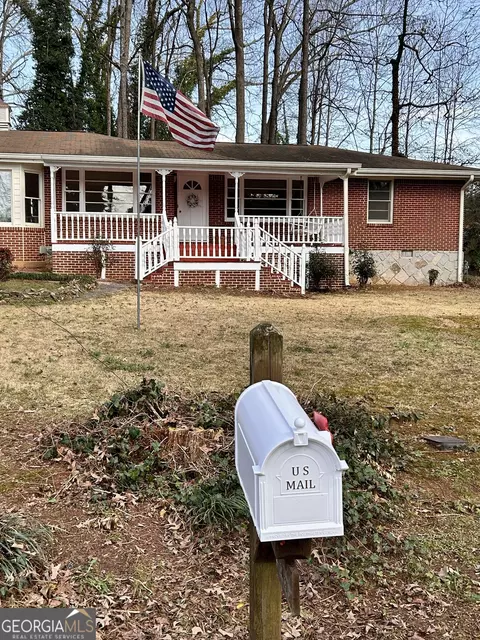 1524 Carlton Ave, Stone Mountain, GA 30087