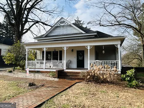 Exterior - 391 Yonah St, Cornelia, GA 30531 photo 19 of 24