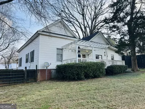Exterior - 391 Yonah St, Cornelia, GA 30531 photo 17 of 24