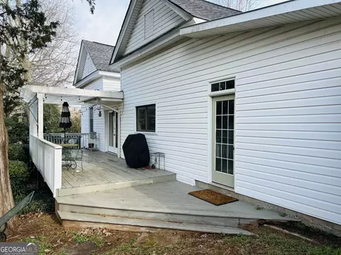 Exterior - 391 Yonah St, Cornelia, GA 30531 photo 11 of 24