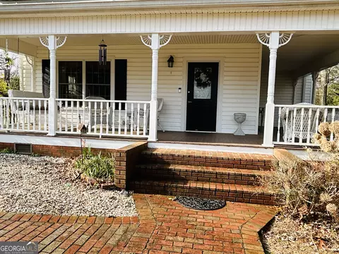 Exterior - 391 Yonah St, Cornelia, GA 30531 photo 20 of 24
