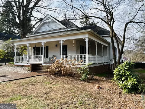 Exterior - 391 Yonah St, Cornelia, GA 30531 photo 3 of 24