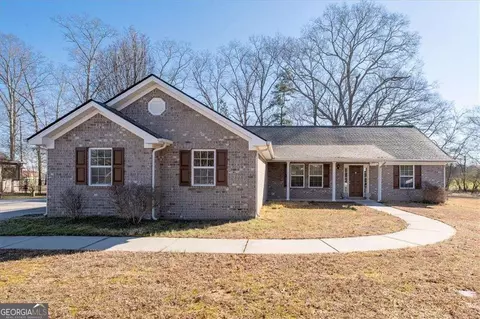 247 Harrison Ln NE, Calhoun, GA 30701