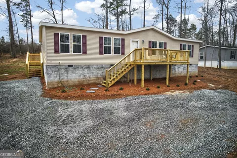 243 Merry Dr NW, Milledgeville, GA 31061