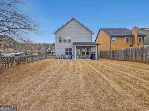 Exterior - 7281 Silk Tree Pointe, Braselton, GA 30517 photo 6 of 8