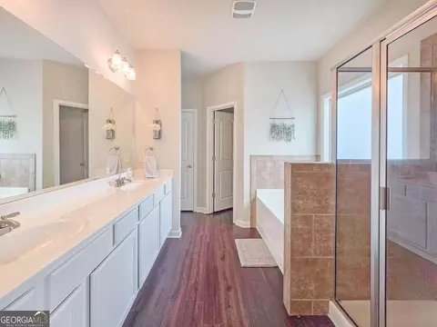 Entry Way - 7281 Silk Tree Pointe, Braselton, GA 30517 photo 3 of 4