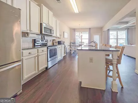 Kitchen - 7281 Silk Tree Pointe, Braselton, GA 30517 photo 2 of 2