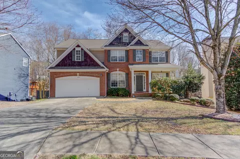 6925 River Island Cir, Buford, GA 30518