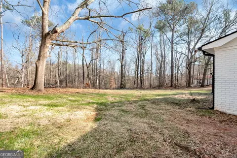 Exterior - 587 Forest Ln, Colbert, GA 30628 photo 13 of 21