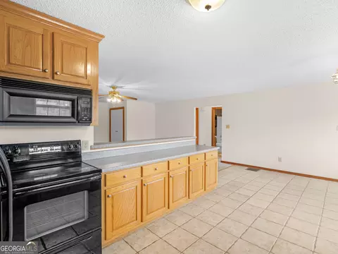 Kitchen - 1766 Bates Rd, Concord, GA 30206 photo 5 of 5