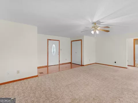 Living - 1766 Bates Rd, Concord, GA 30206 photo 4 of 7