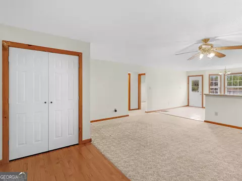 Living - 1766 Bates Rd, Concord, GA 30206 photo 2 of 7