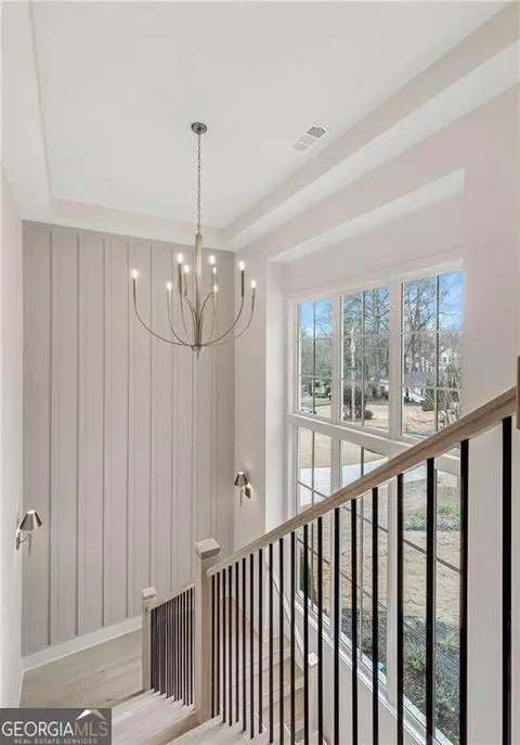 Entry Way - 2991 Surrey Ln, Chamblee, GA 30341 photo 5 of 6