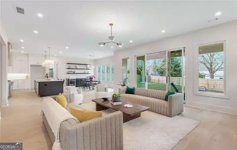 Living - 2991 Surrey Ln, Chamblee, GA 30341 photo 4 of 4