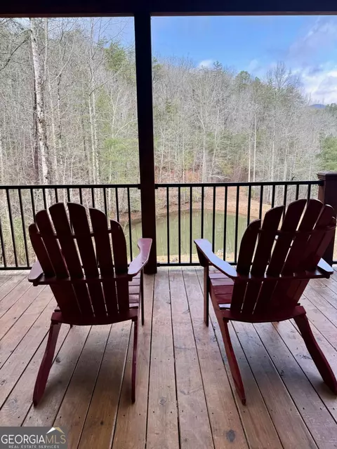 1365 Skylake Rd, Sautee Nacoochee, GA 30571