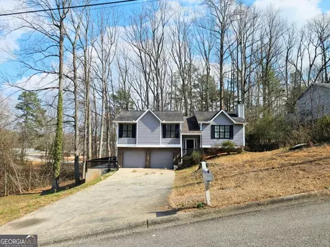 3622 E Melissa Ln, Douglasville, GA 30135