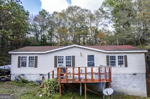 117 Island Dr NE, Milledgeville, GA 31061