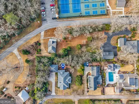 View/Area - 661 E Walton St, Madison, GA 30650 photo 5 of 5