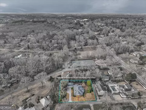 View/Area - 661 E Walton St, Madison, GA 30650 photo 1 of 5