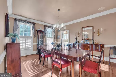 Dining - 661 E Walton St, Madison, GA 30650 photo 1 of 4