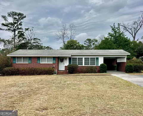 1206 Mcree Dr, Valdosta, GA 31602