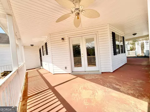 Exterior - 185 Mountain Rdg, Covington, GA 30016 photo 5 of 8