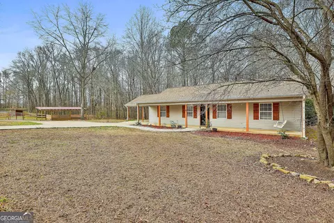 67 Fall Dr, Zebulon, GA 30295