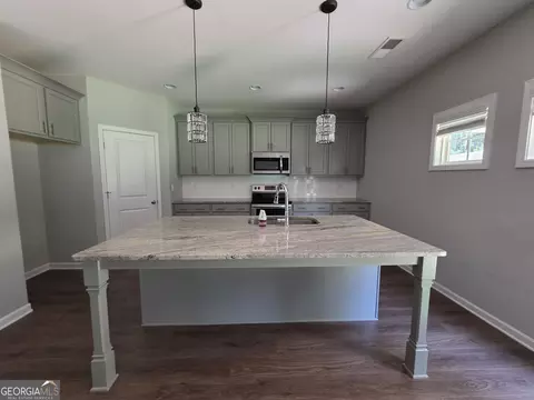 Kitchen - 208 N Davis Rd, Lagrange, GA 30241 photo 1 of 1