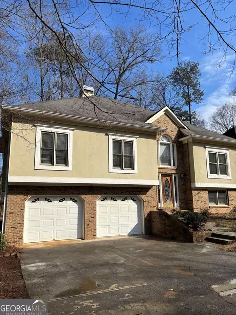 209 Tennis Court Ln NW, Kennesaw, GA 30144