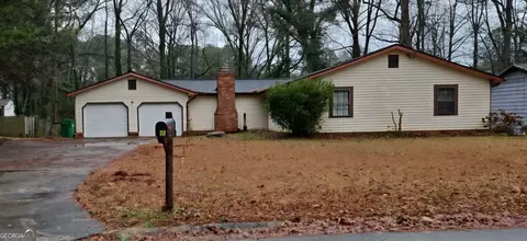 1045 Millard Rd, Stone Mountain, GA 30088