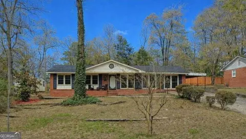 5 Clausen Dr, Columbus, GA 31907