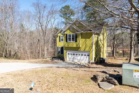 3350 Forrest Bend Ln, Snellville, GA 30039