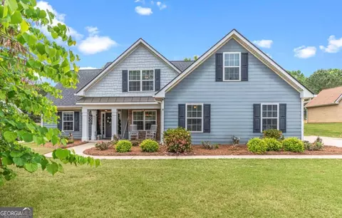 1111 Whispering Lakes Dr, Madison, GA 30650