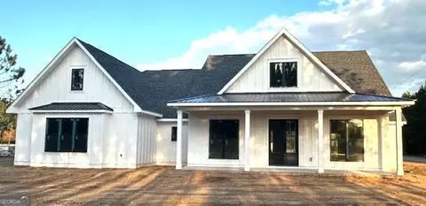1049 Mccall Rd, Springfield, GA 31329