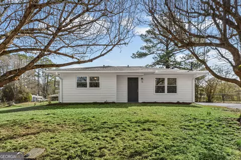 38 Camellia Dr, Newnan, GA 30263