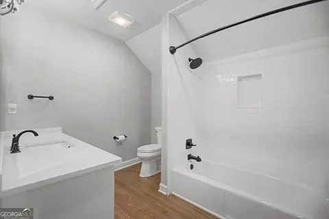 Bath - 1445 Hillside Dr, Grayson, GA 30017 photo 13 of 14