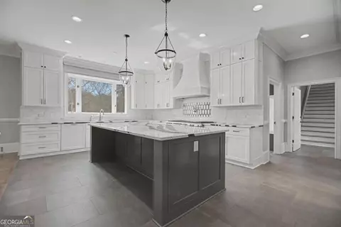 Kitchen - 1445 Hillside Dr, Grayson, GA 30017 photo 4 of 7