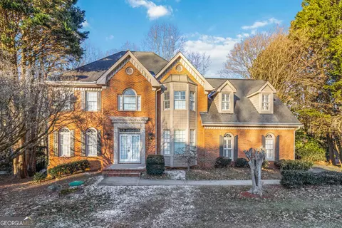 1800 Potomac Ct, Lawrenceville, GA 30043