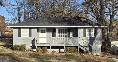 71 Railroad Ave, Jefferson, GA 30549