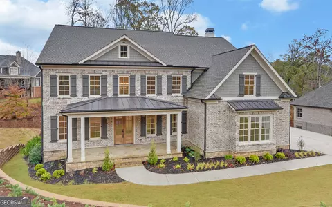 4847 Basingstoke Dr W, Suwanee, GA 30024