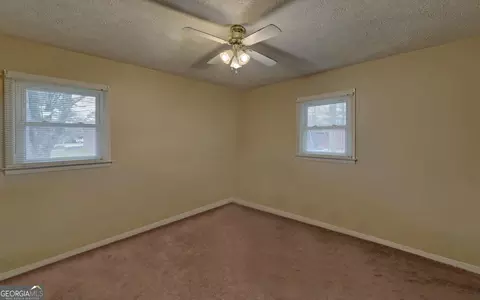 Bedroom - 926 Skyline Dr, Toccoa, GA 30577 photo 4 of 5