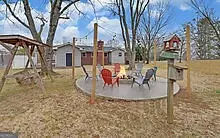 Exterior - 926 Skyline Dr, Toccoa, GA 30577 photo 4 of 13