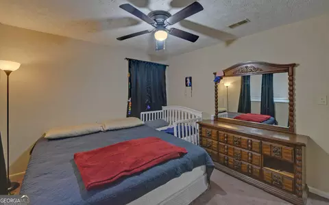 Bedroom - 926 Skyline Dr, Toccoa, GA 30577 photo 3 of 5
