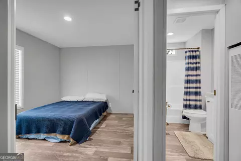 Bedroom - 102 Meadowlark Ln, Toccoa, GA 30577 photo 1 of 5