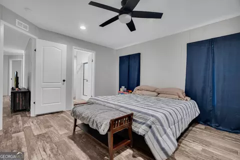 Bedroom - 102 Meadowlark Ln, Toccoa, GA 30577 photo 5 of 5