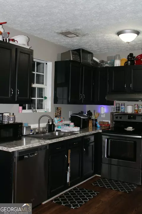 5933 Fieldstone Ct, Clermont, GA 30527