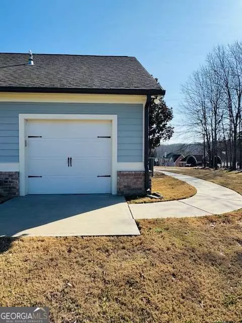 1460 Mineral Springs Rd, Hoschton, GA 30548
