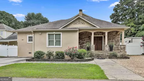 11 Main St, Newnan, GA 30263