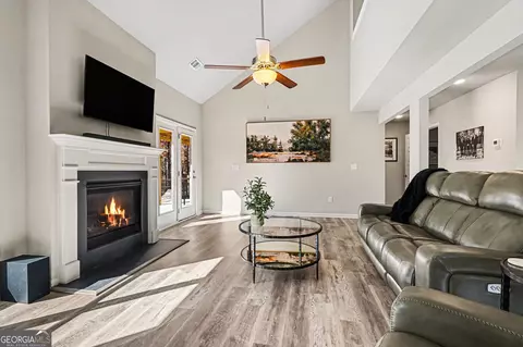 Other - 994 Lakeview Dr, Commerce, GA 30529 photo 2 of 8